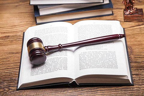 致力于成为一家值得信赖并尊敬的律师事务所。